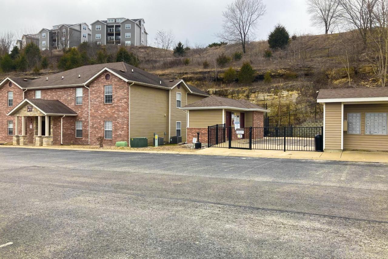 Apartamento Vinyard Ventures, Unit #3 Branson Exterior foto